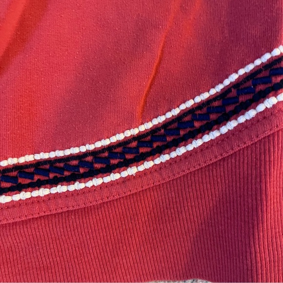 Lucky Lotus Lucky Brand Red Embroidered Scottsdale Pullover Sweatshirt Medium - Picture 2 of 5